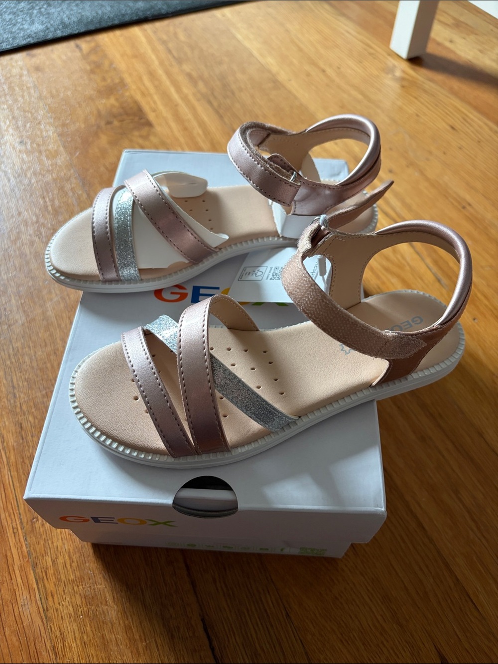 Geox Karly rose sandal